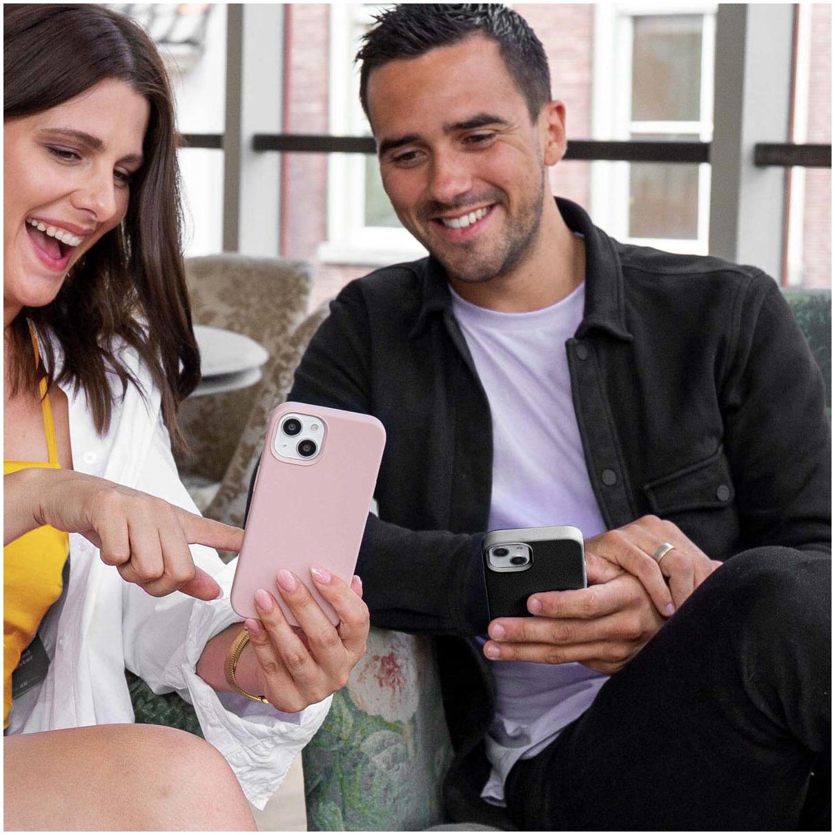 Accezz Liquid Silicone Backcover voor Samsung Galaxy S25 Plus Telefoonhoesje Zwart