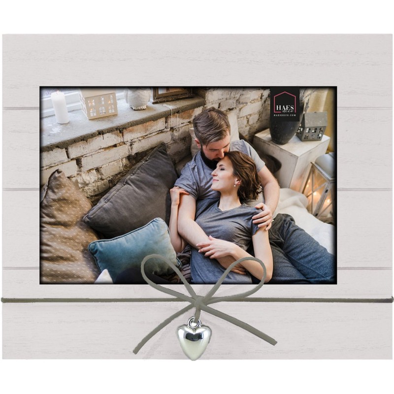 Haes Deco Houten Fotolijst Cergi horizontaal wit met metalen hartje voor foto 15x20 - XD768HHS